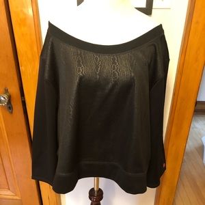 Oversized Crop Sweatershirt